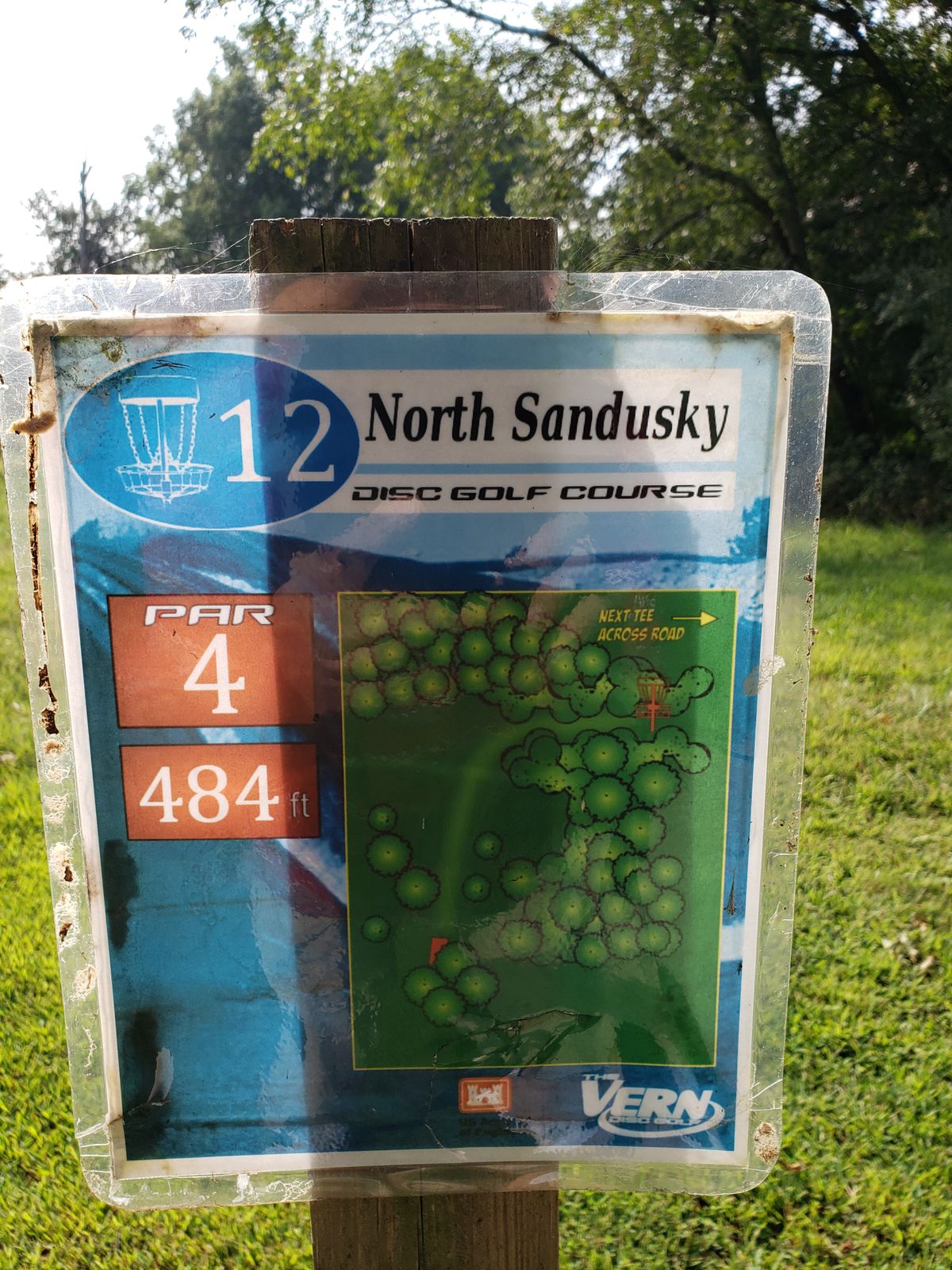 #12 Tee Sign