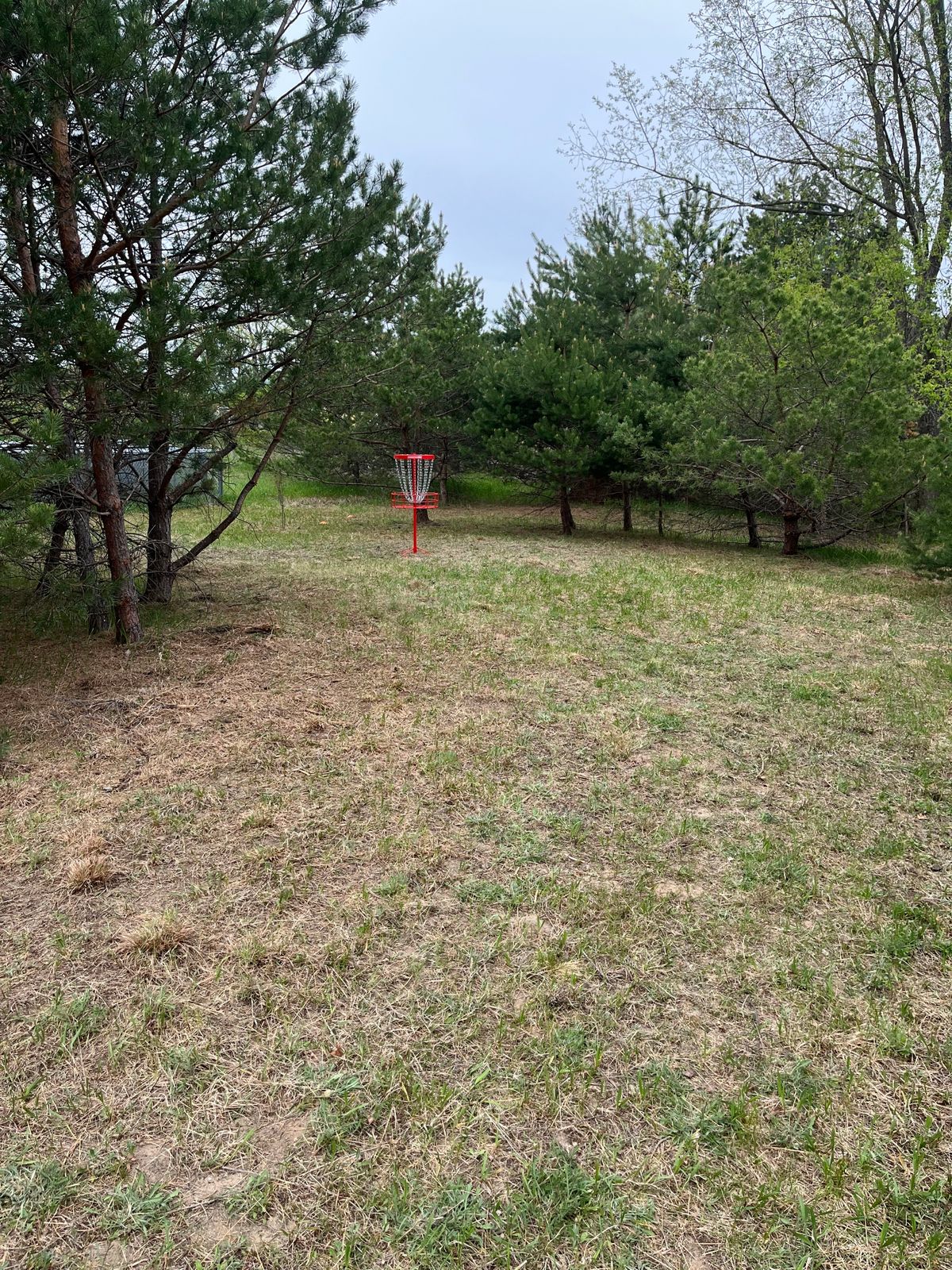 Hole 1 green/approach