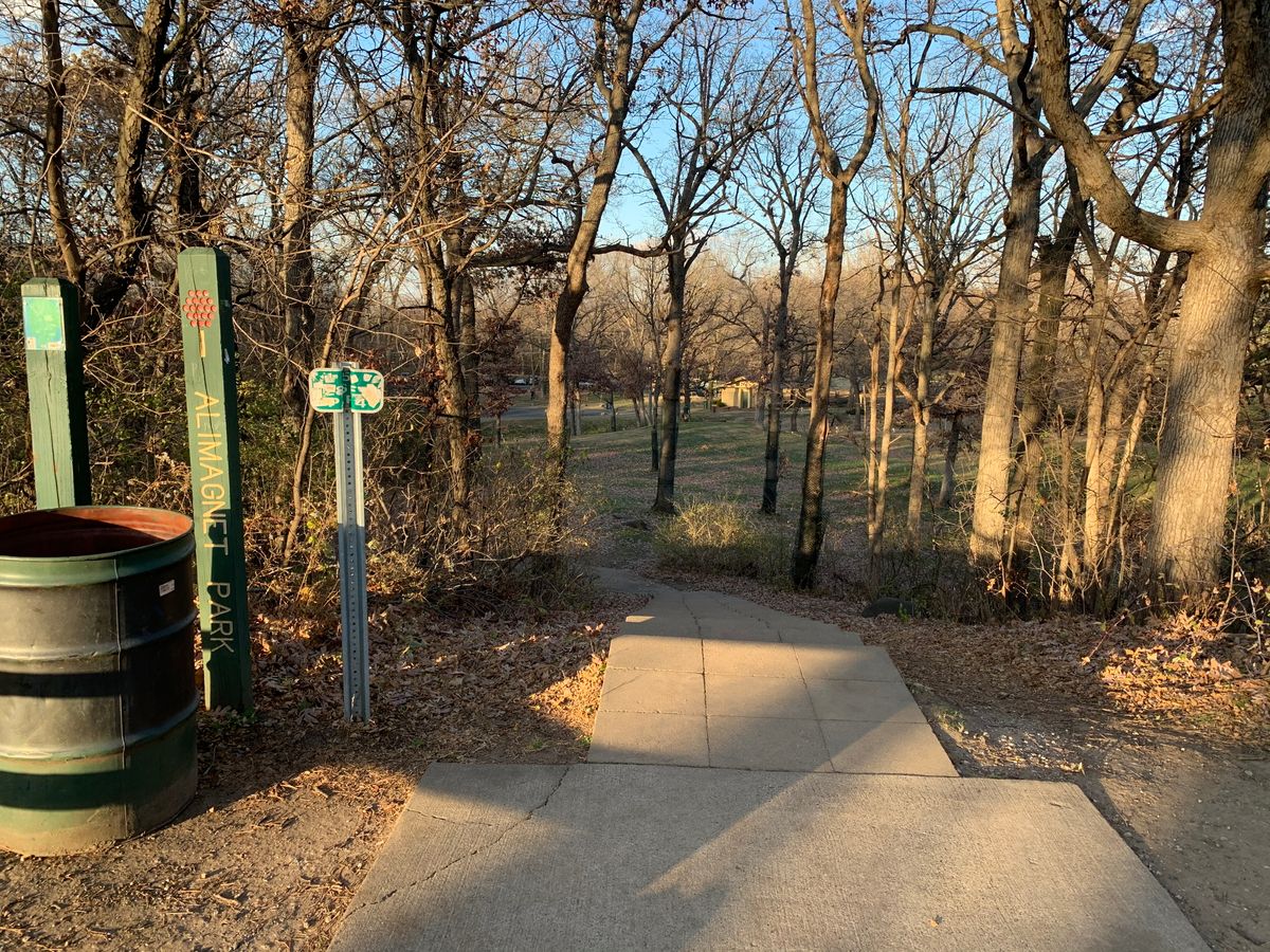Tee pad Hole 5.
