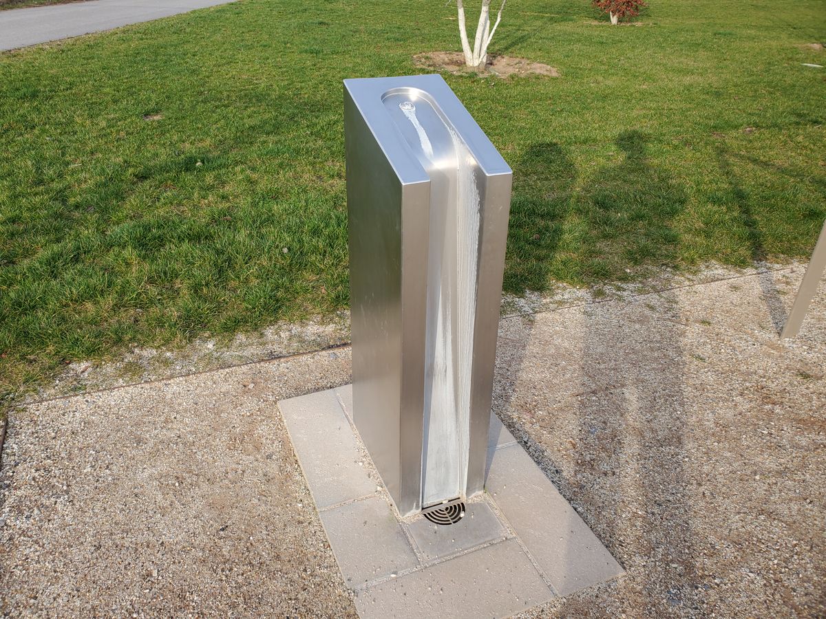 Wasserspender (derzeit wohl außer Betrieb)