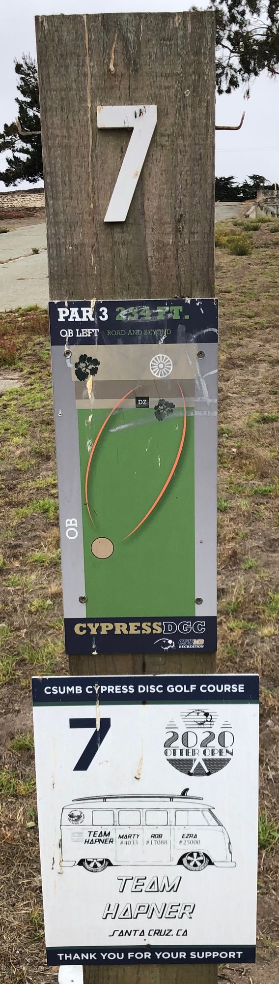Hole 7's tee sign.