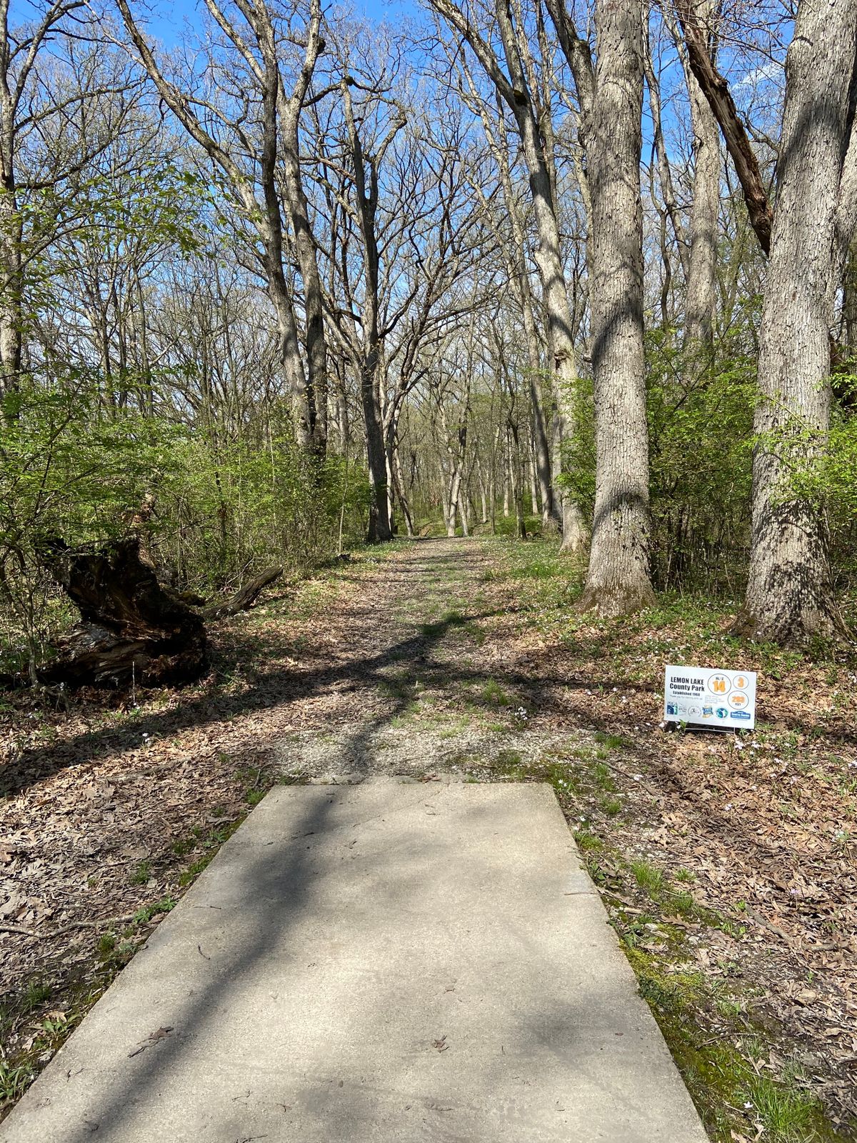 Tee of hole 14. Straight tunnel shot again at 301 feet. Downhill left of the pin.