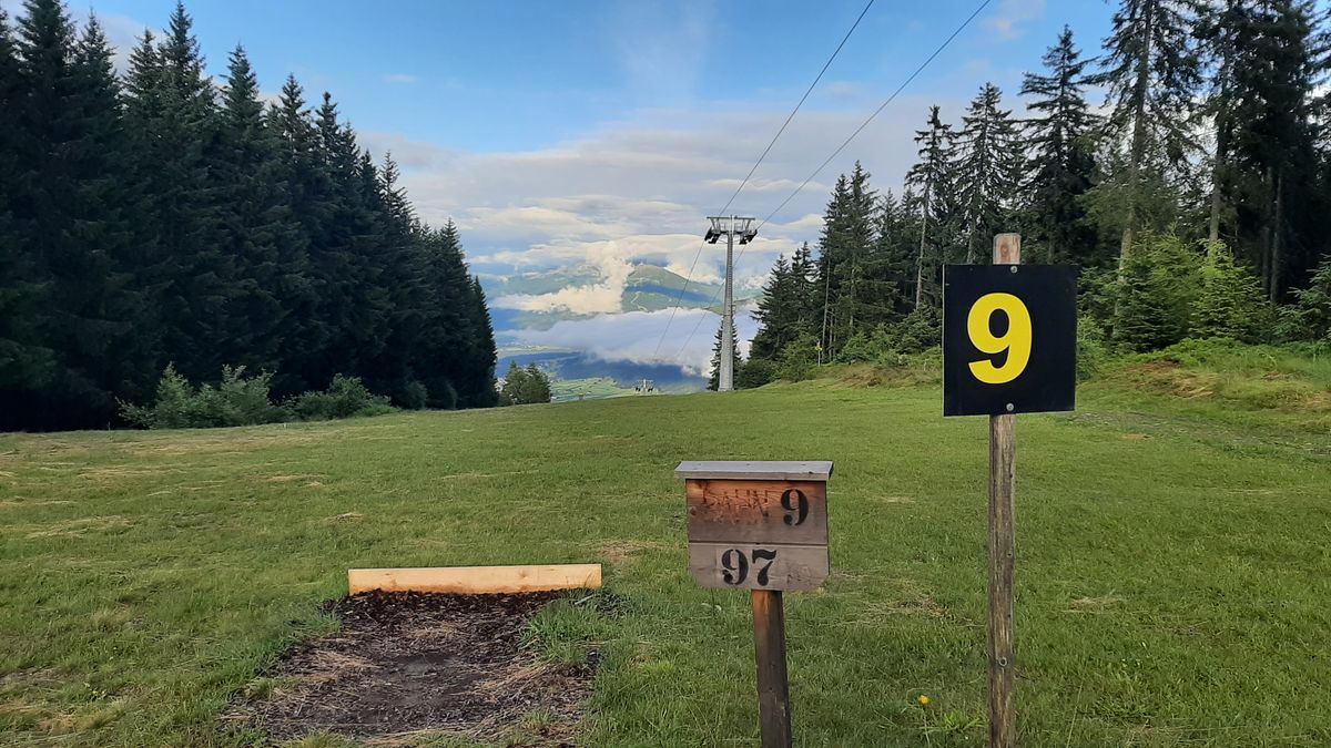 Abwurf Bahn 9 mit Patscherkofelblick