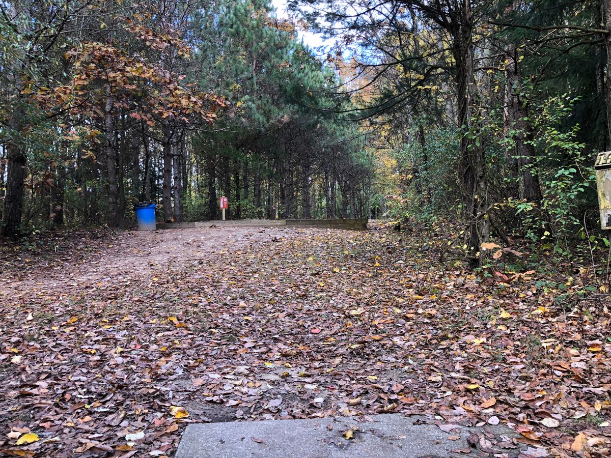 Hole 16 long teepad