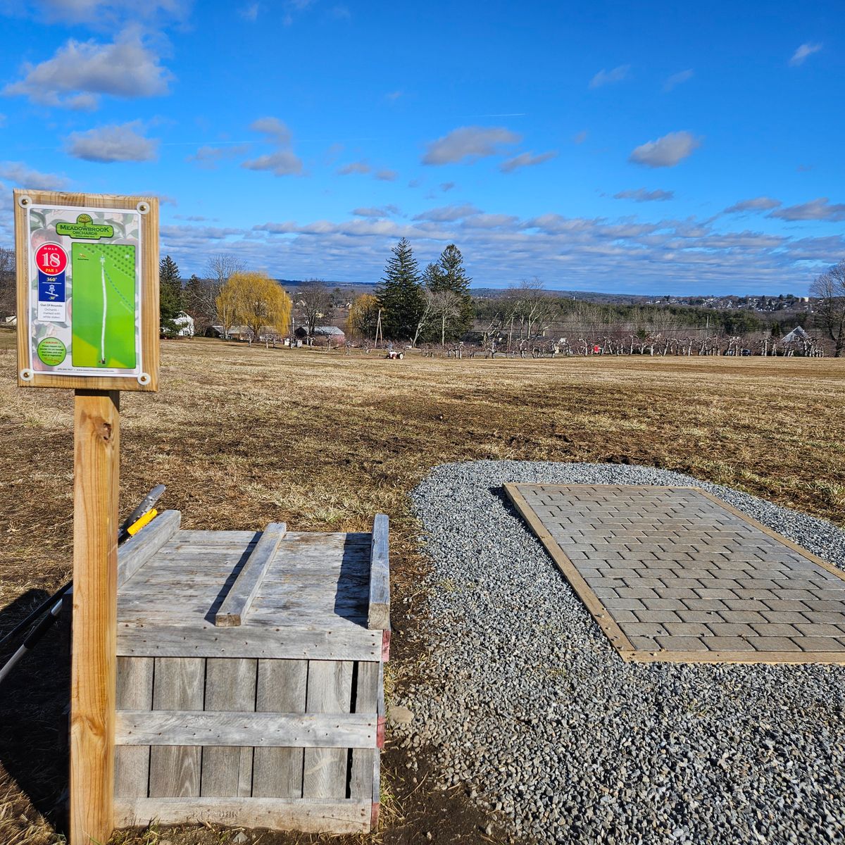 Hole 18 Red Tee Pad