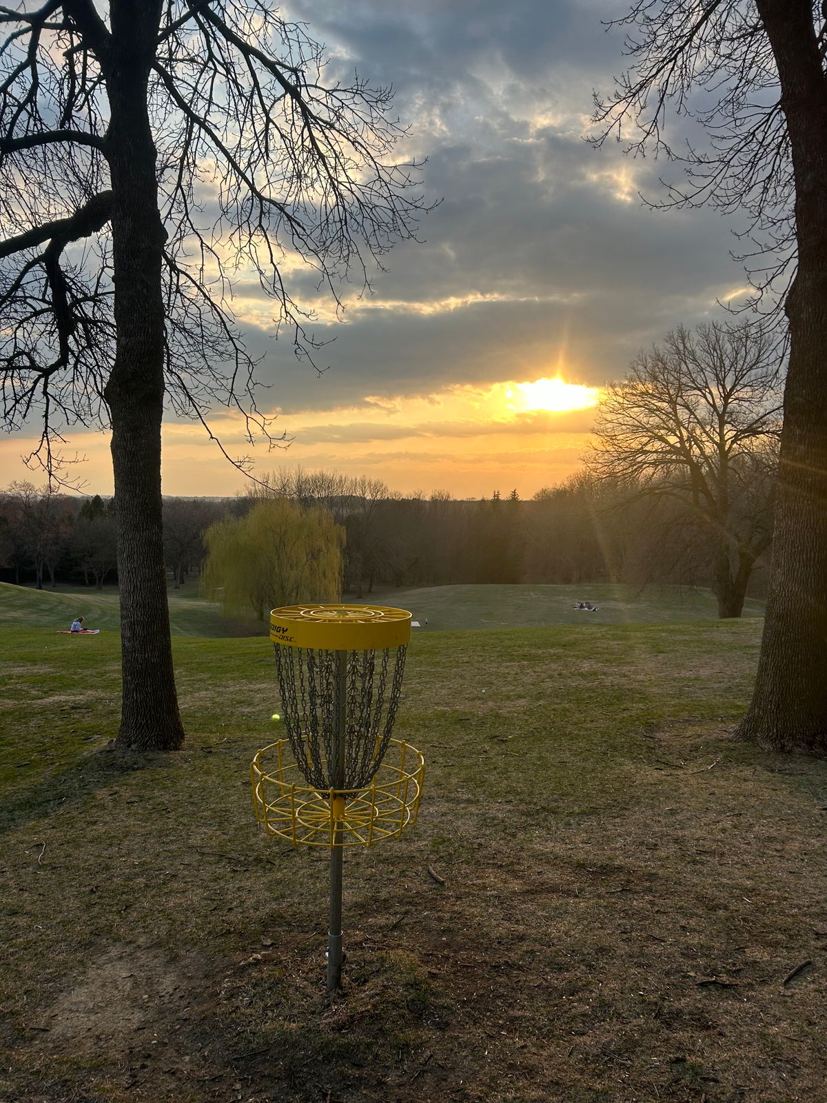 Hole 9s basket…with one heck of a view