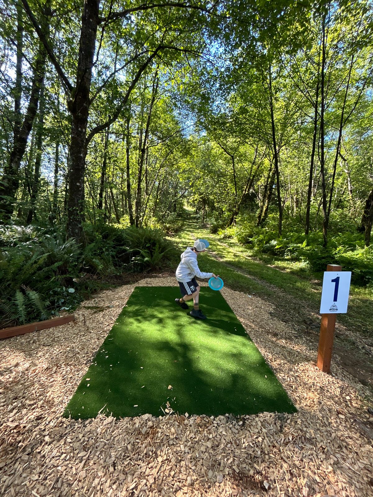Tman on the Tee of 1.