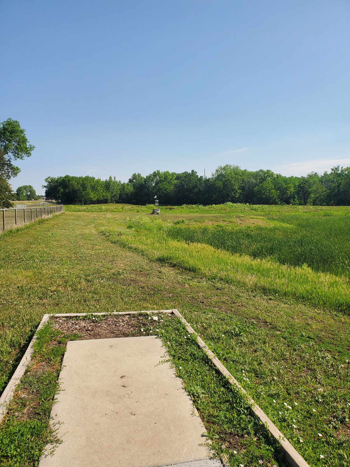 Hole 14 short