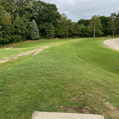 From hole 4 short tee