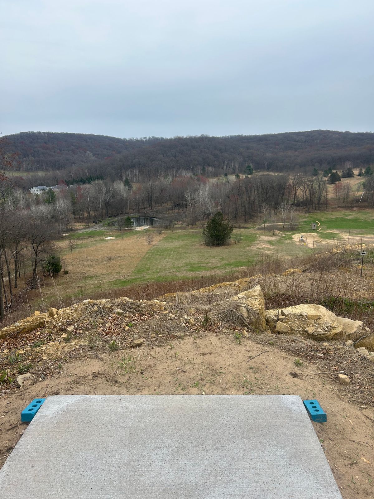 Hole 4 blue/medium pad