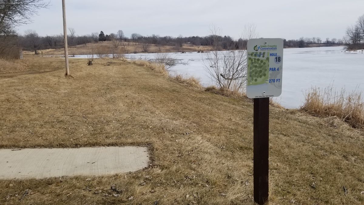 hole 18 tee