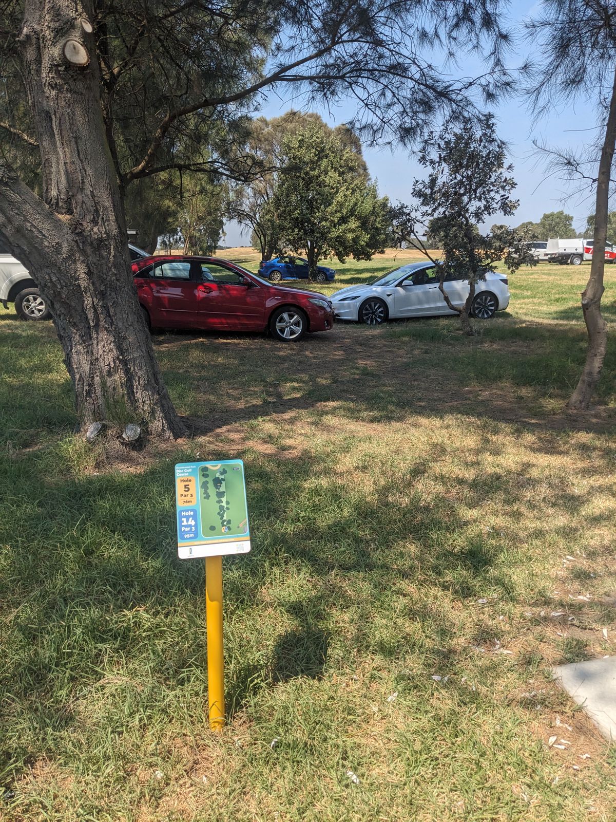 Cars parked in the way of tee off for hole 5 so cant throw today, 25th Feb, I think local softball game, had to skip this hole.