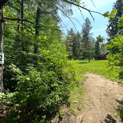 Tee box to Hole 2 - Hard left