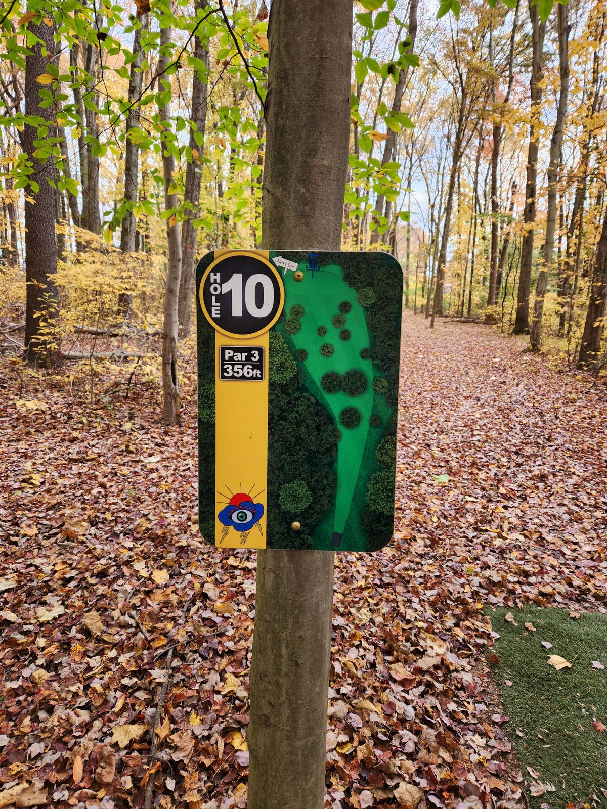 Hole 10 sign