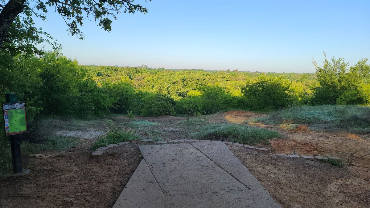 Hole 5, Veterans Park this fine Sunday morning