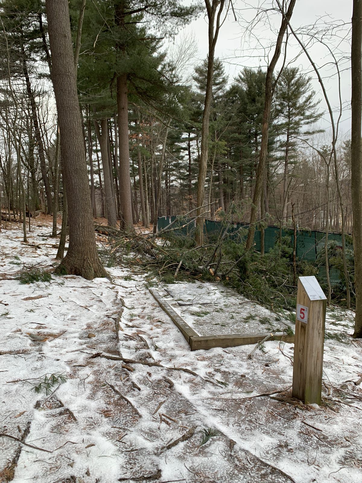 Hole 5 has a new obstacle, kinda like home 2 now.