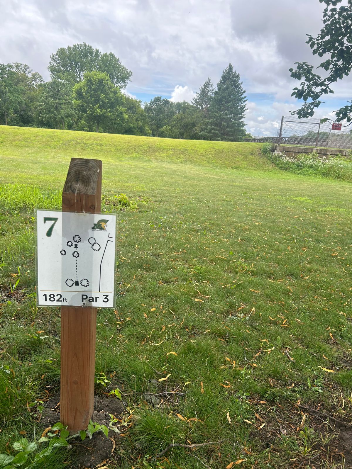 Hole 7 sign