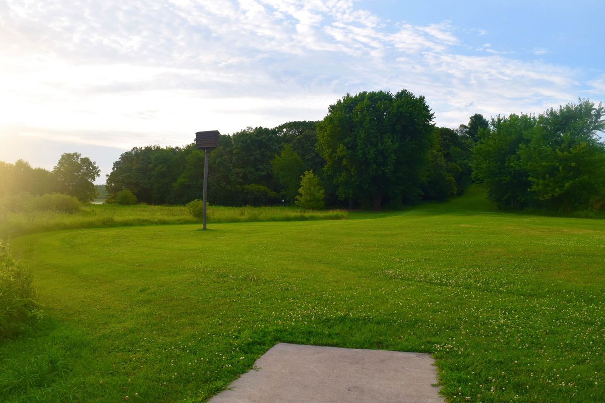 Hole 1 tee