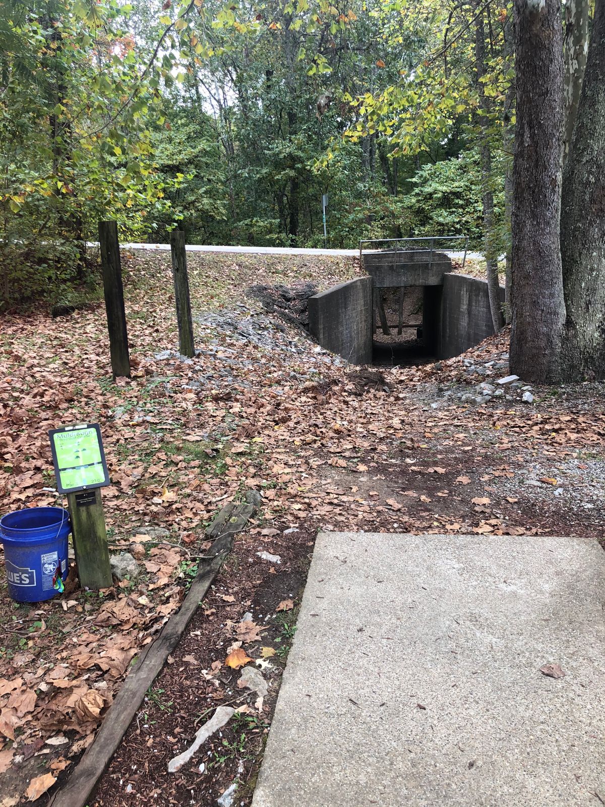 Hole 1 tunnel