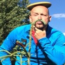 User avatar image
