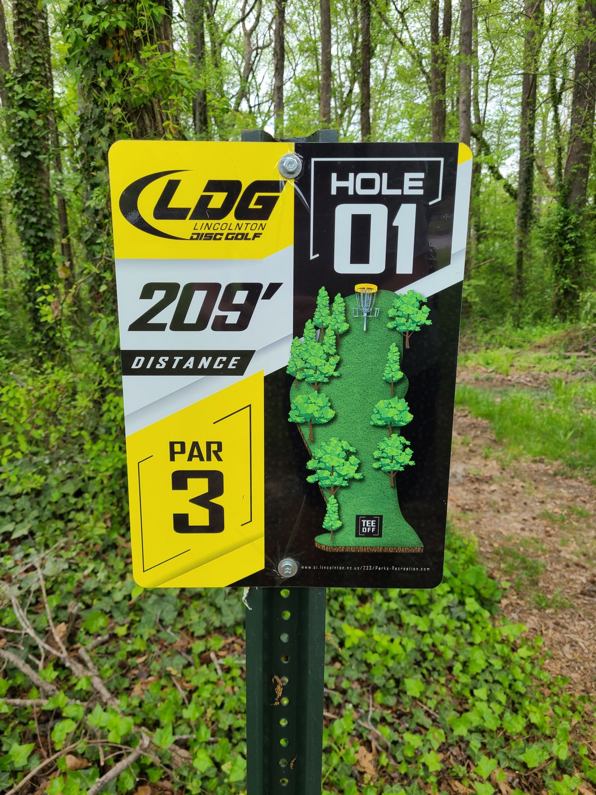 Hole 1 tee sign