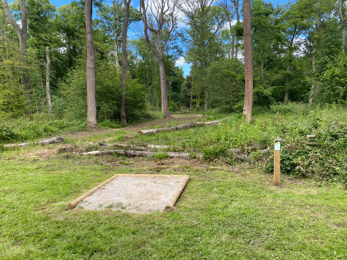 Hole 1 - Long