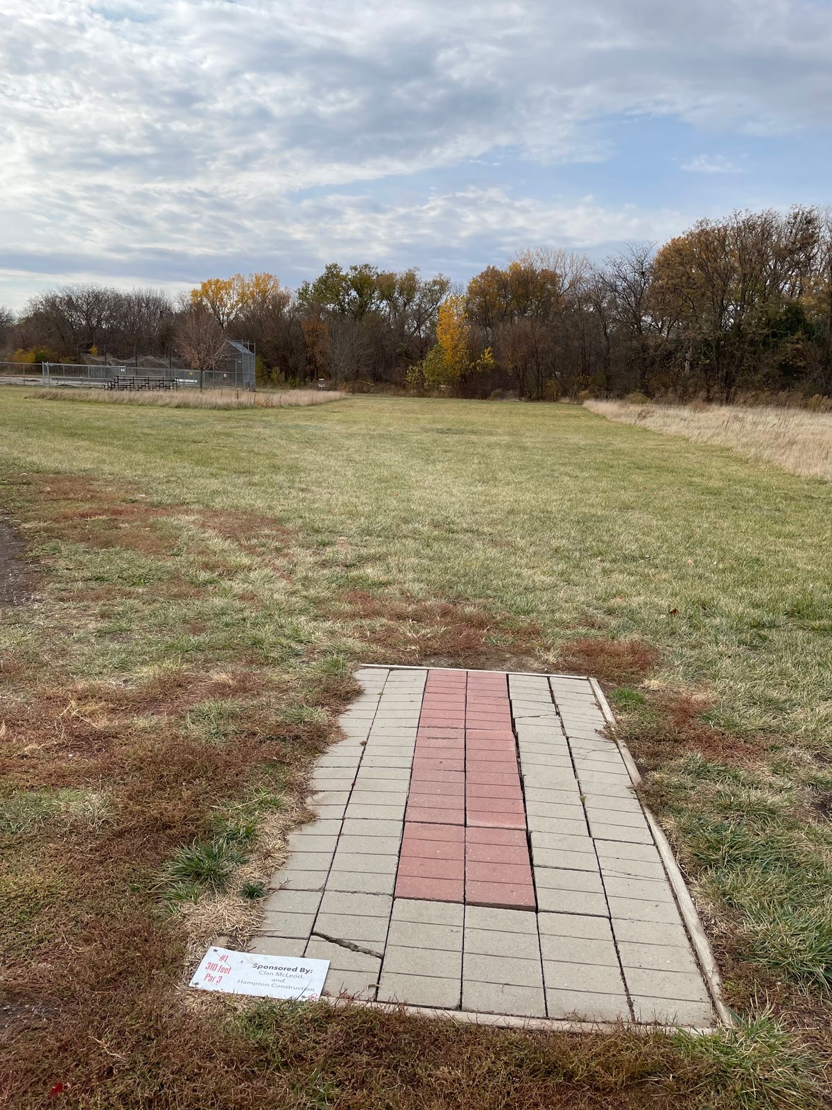 Hole 1 - autumn