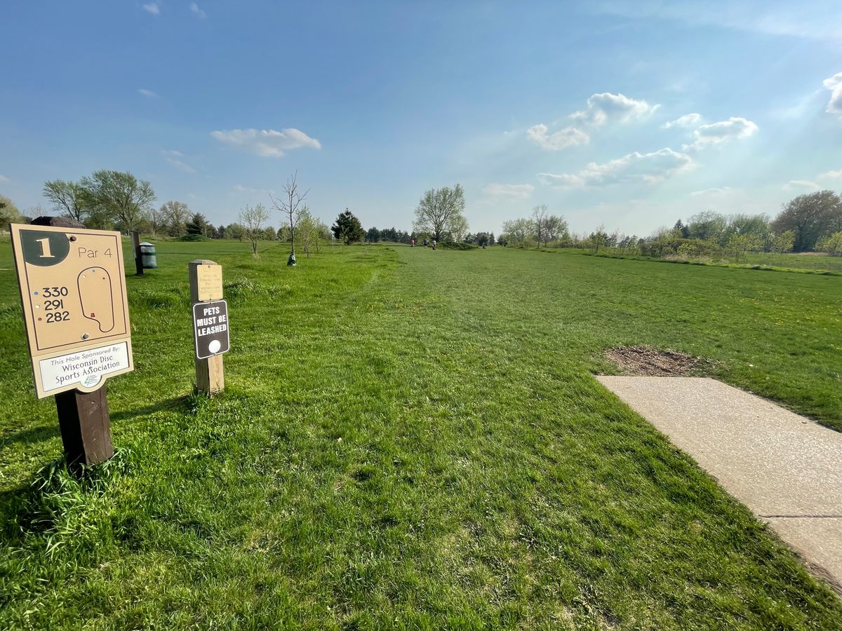 Hole 1 short tee