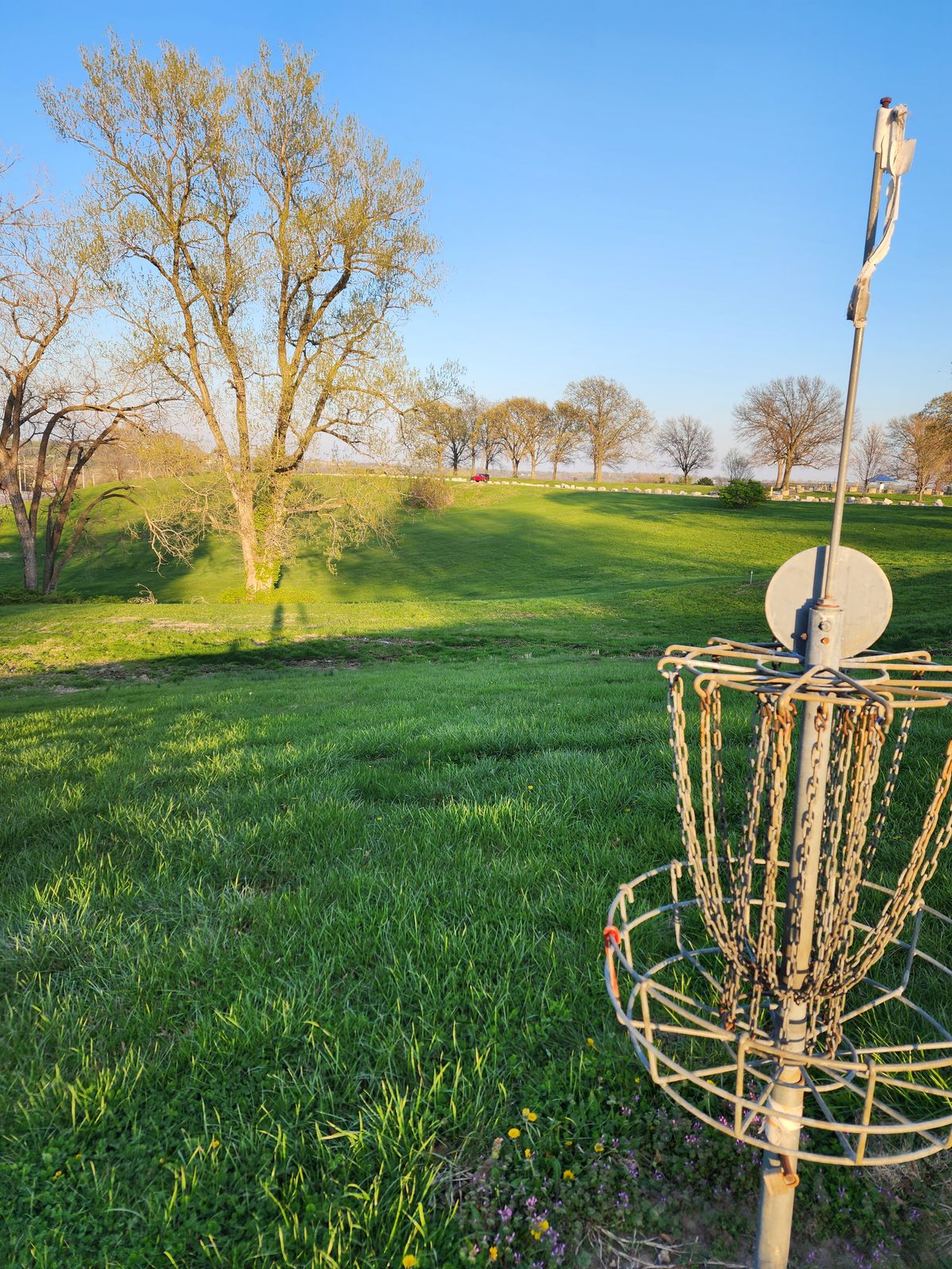 Hole 17 mid pin position