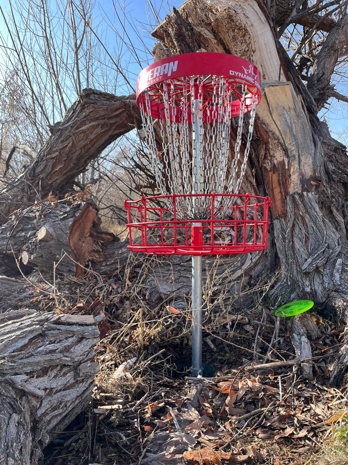 Iconic hole