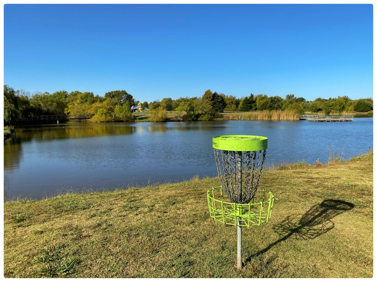 #16(or #9) The there is a Tee directly west across lake for this position
