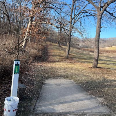 Classic Hole 9 Teepad 1/9/25
