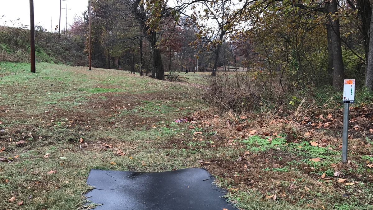 Hole 8