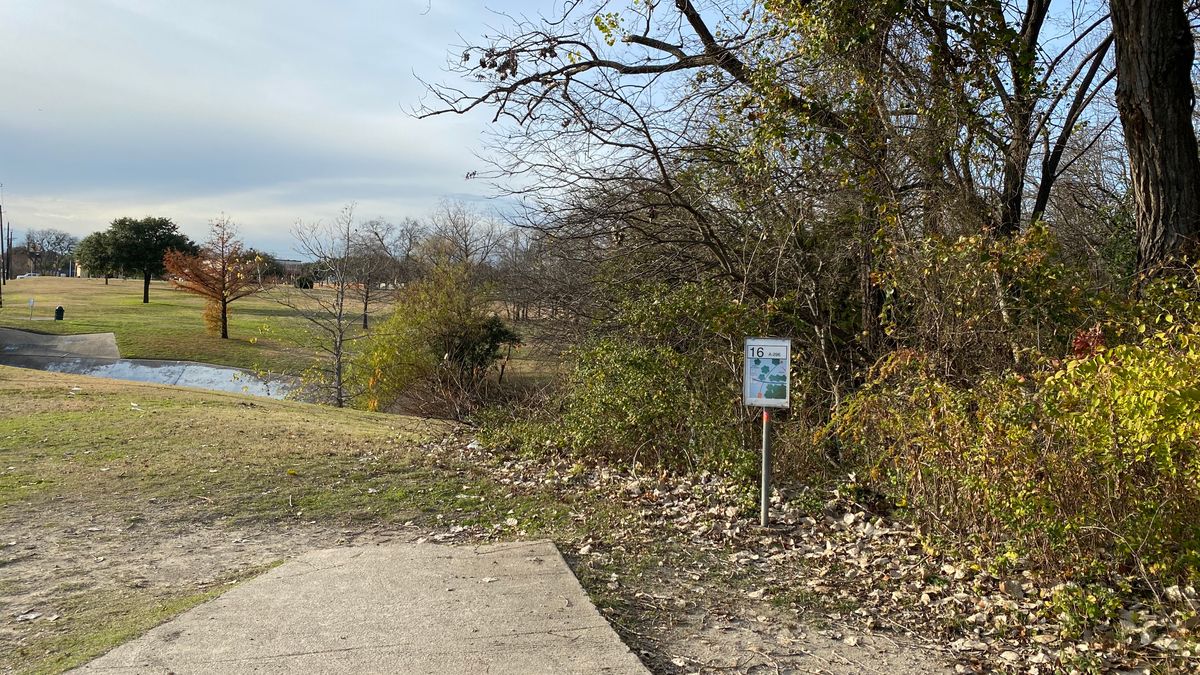 Hole 16