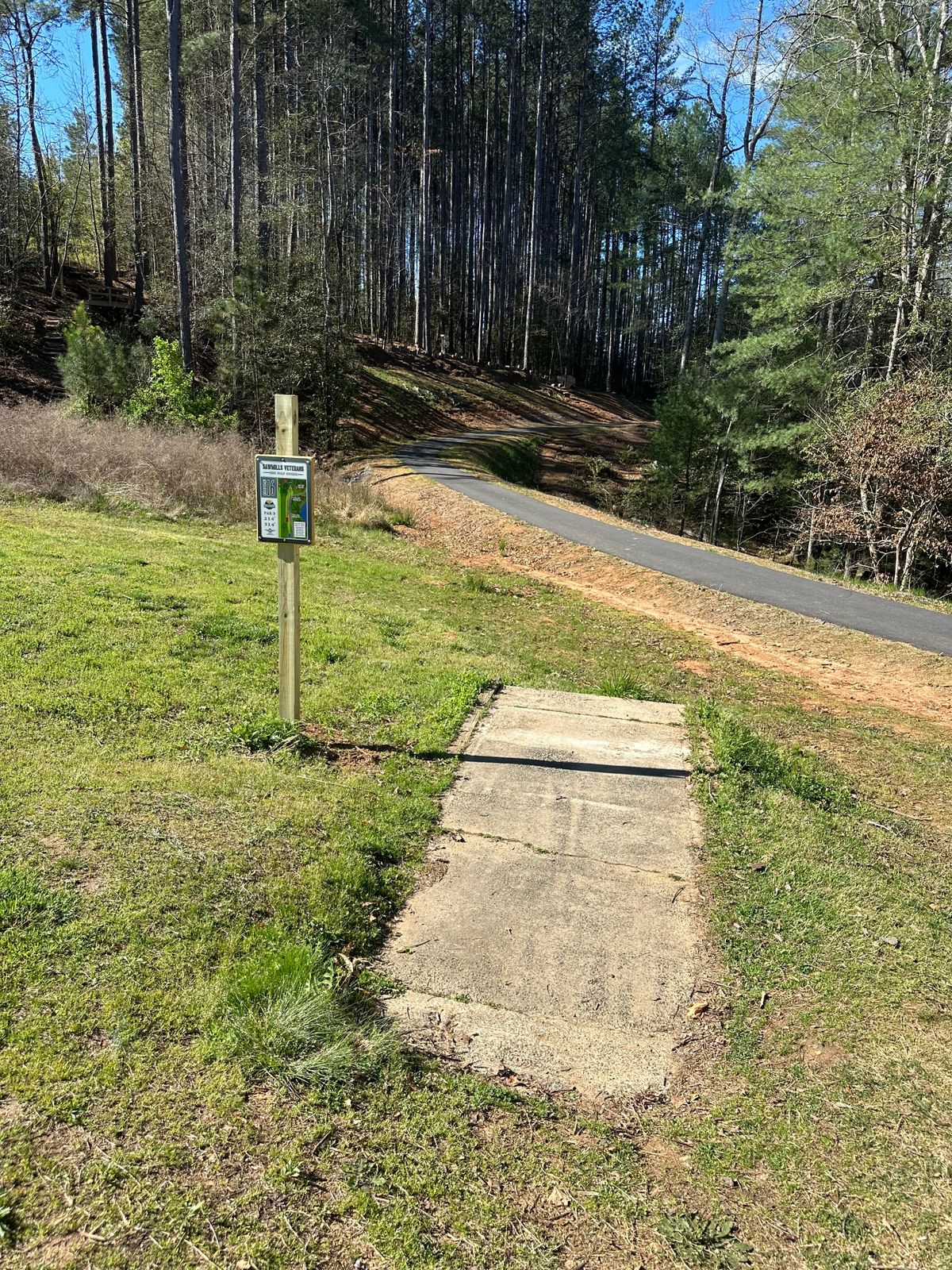 Hole 16 red tee pad