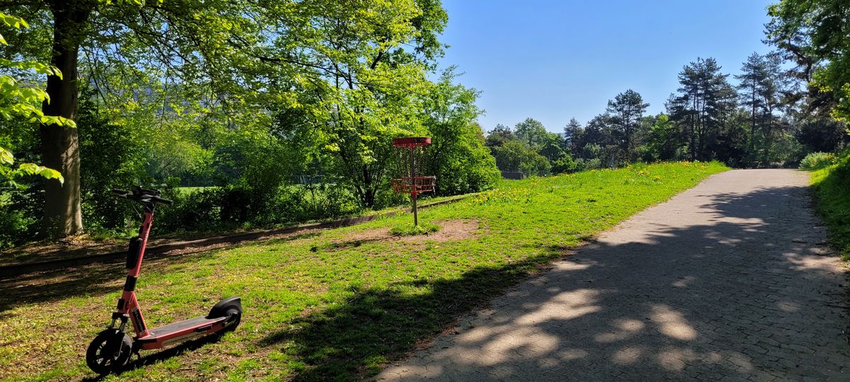 Hole 1 green