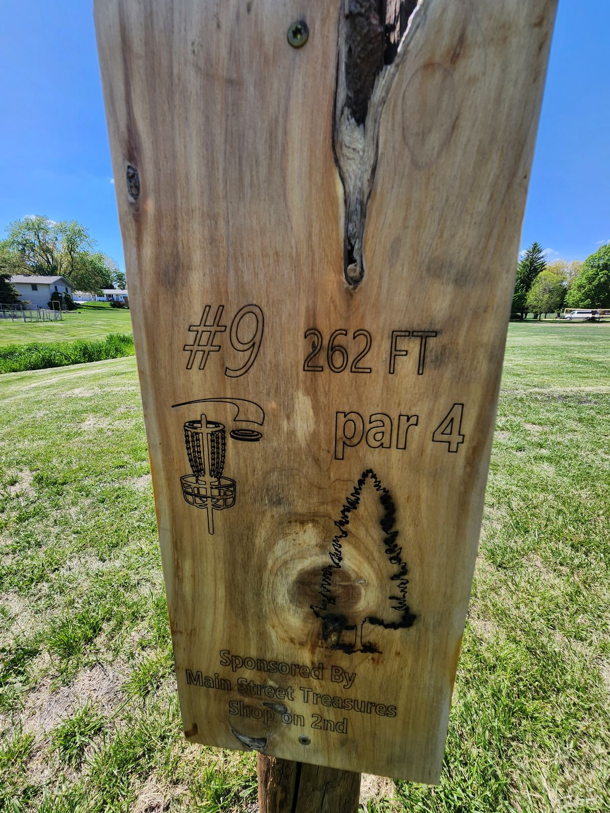 Hole 9 Tee Sign