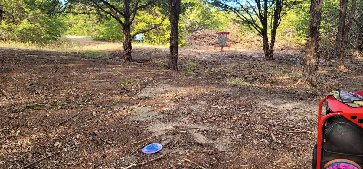 hole 4 basket