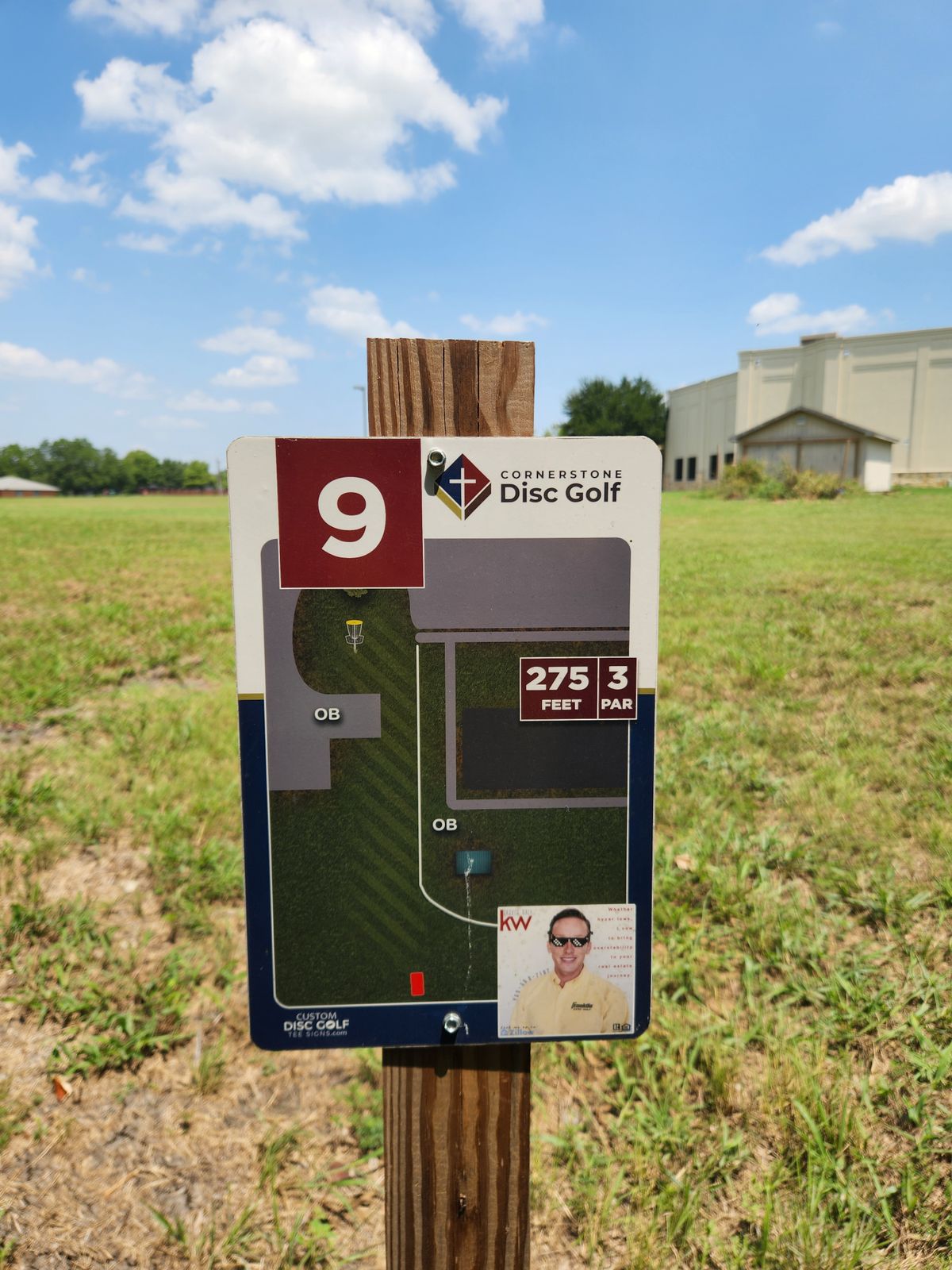 Hole 9 sign