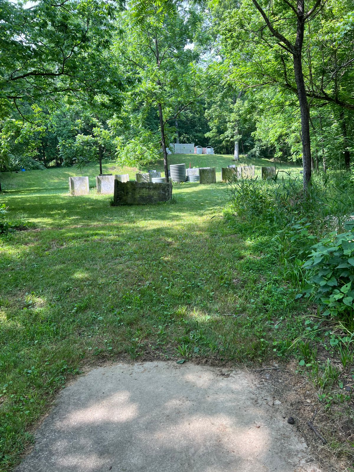 Hole 8, this is a fun hole, do you have the arm to clear the fort?  Elevation and a fort... challenge accepted!