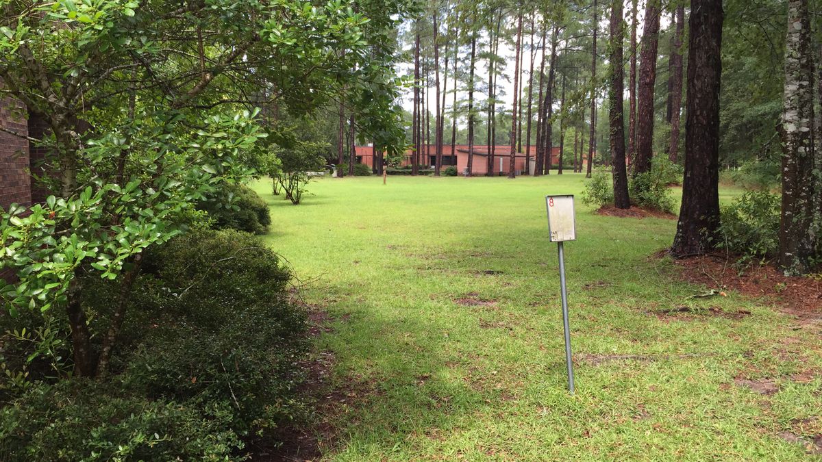Hole 8