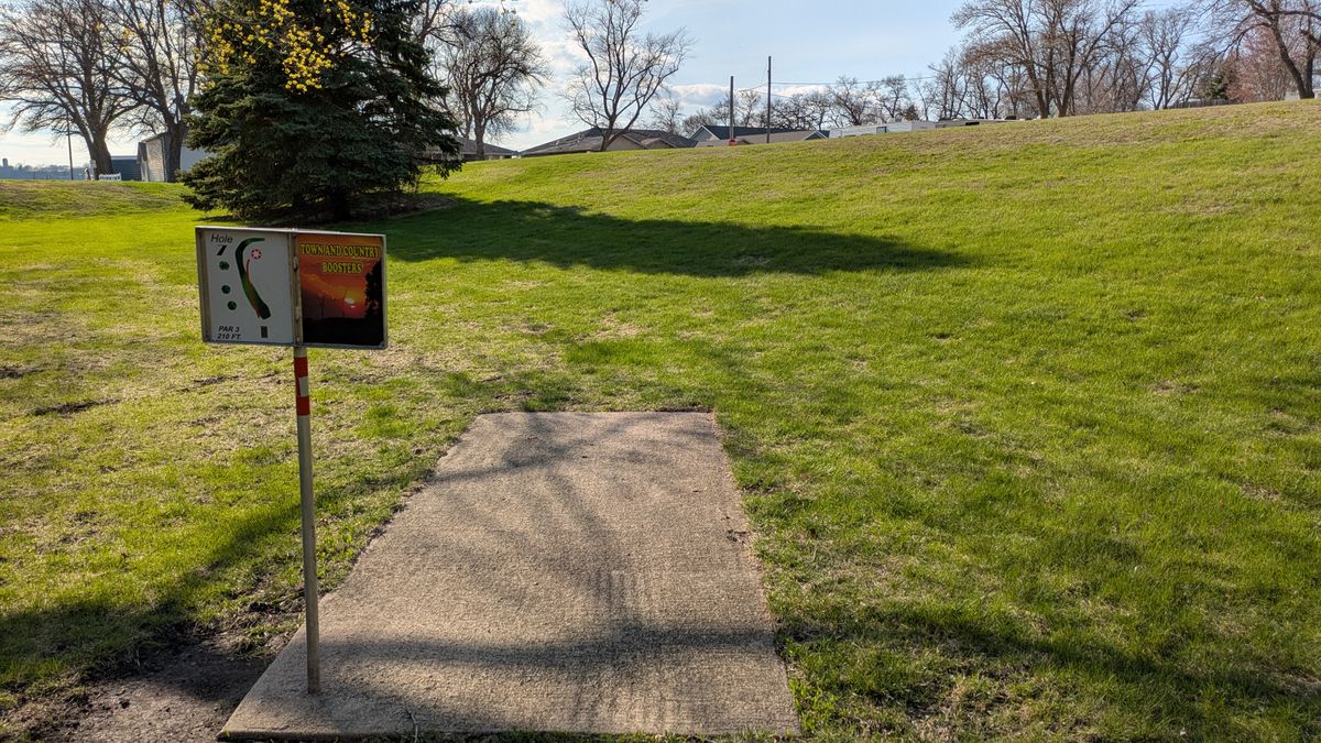 Tee #7