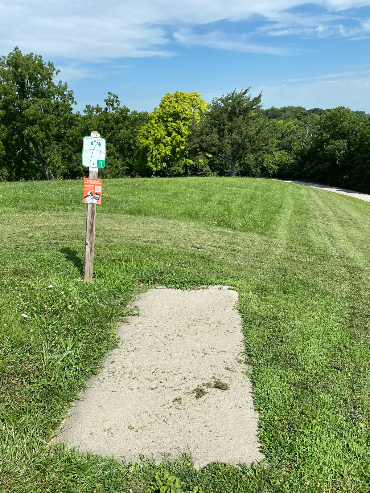 Hole 1 Tee