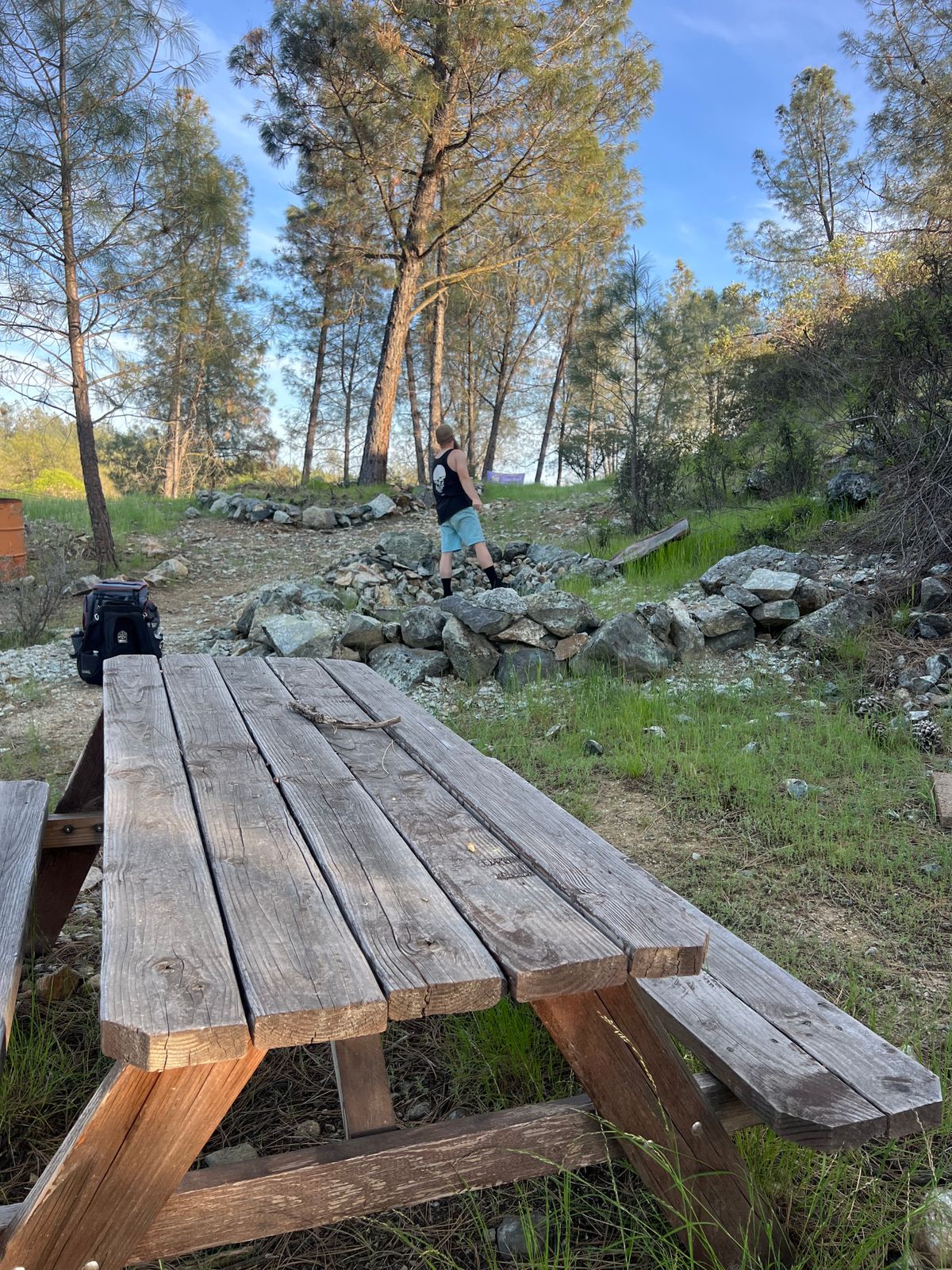 Hole 1 bench
