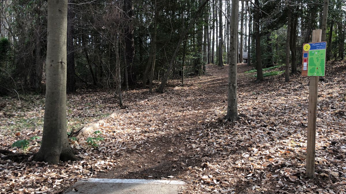 Hole 2 White Tee Winter