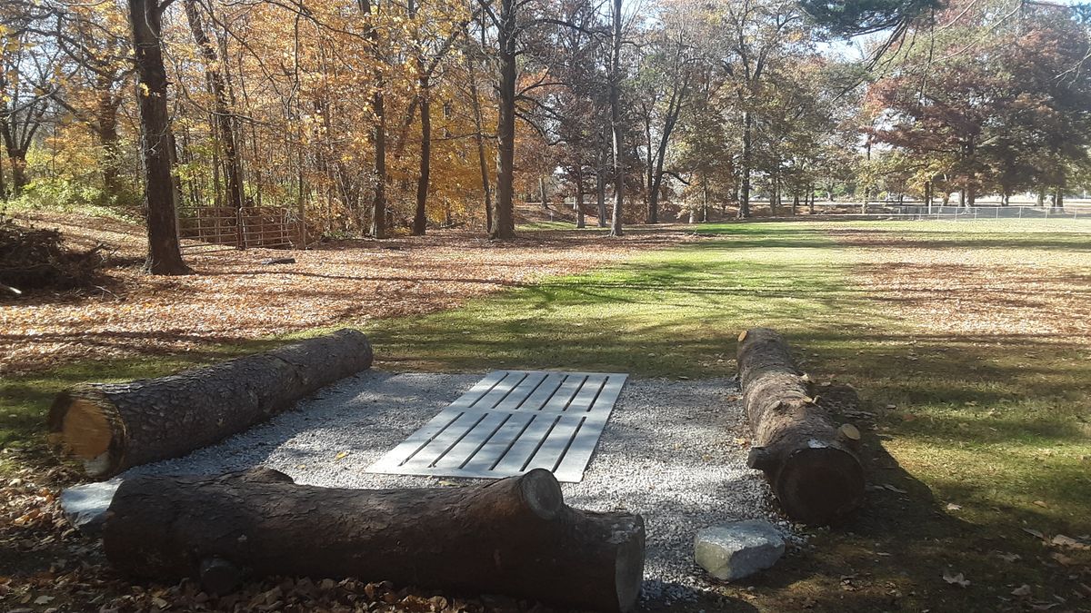 Hole 6 tee on a beautiful fall day
