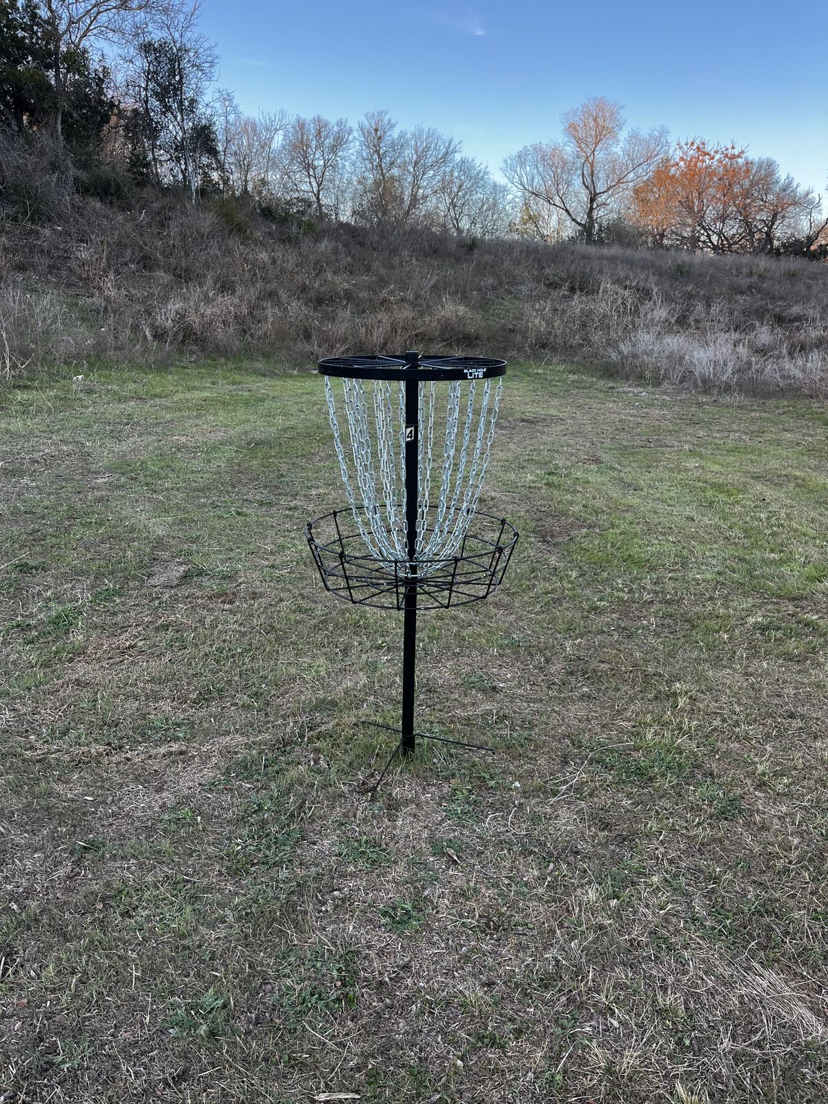 Hole 4 basket
