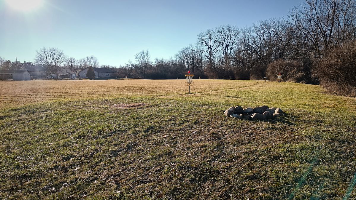 Holes number 9 (foreground) and 7 (background)