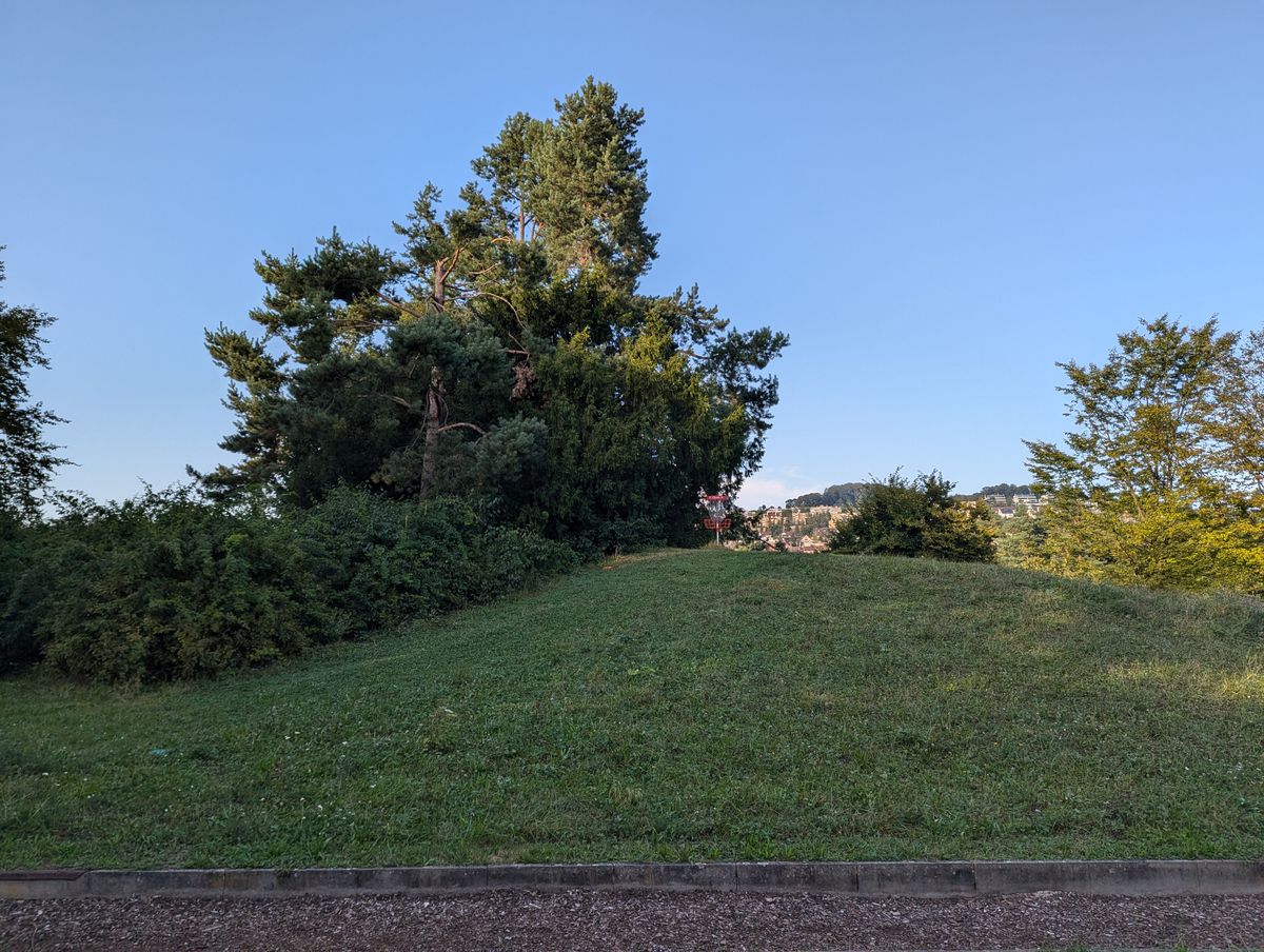 Hole 10