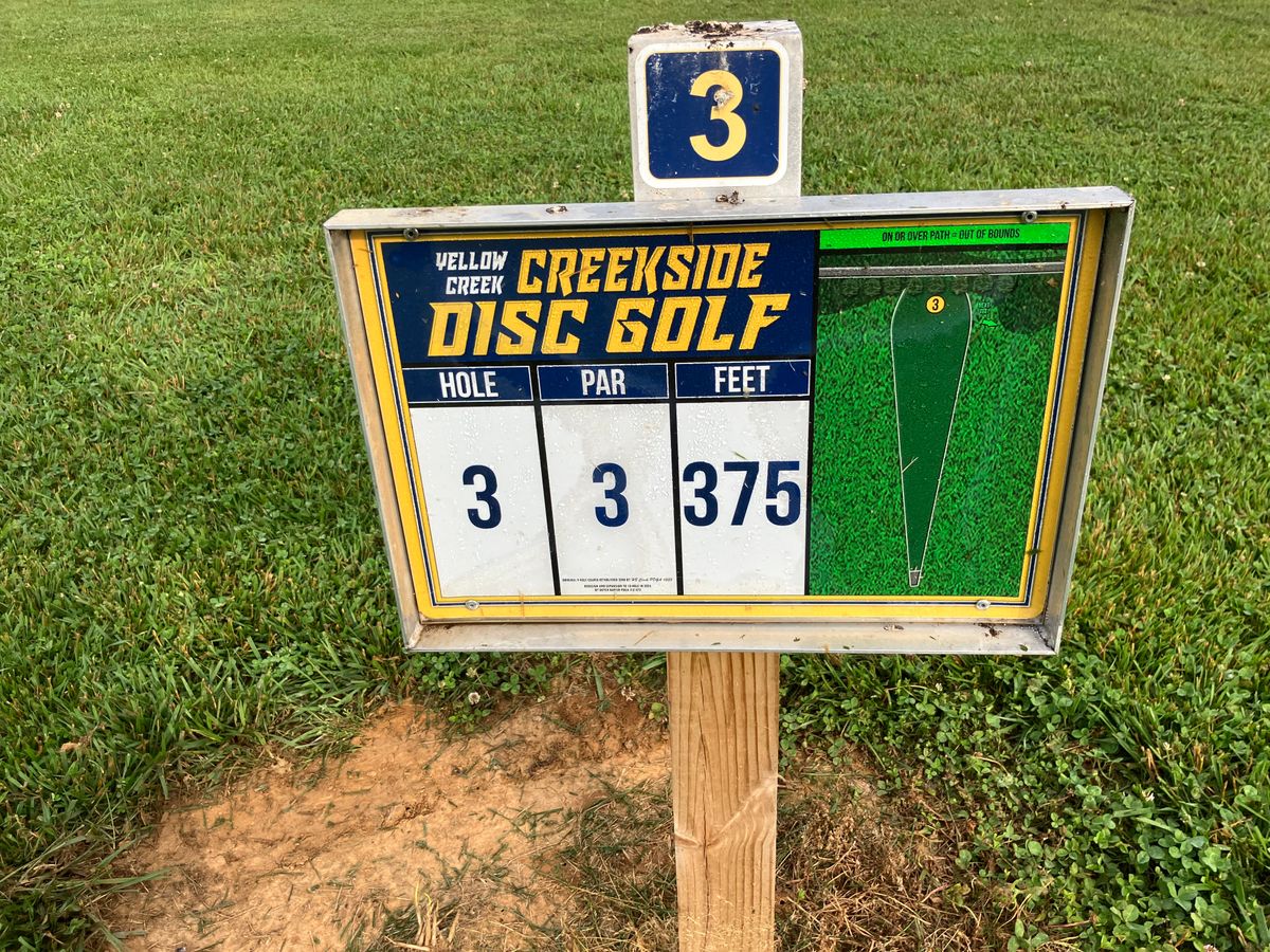 Hole 3 tee sign.